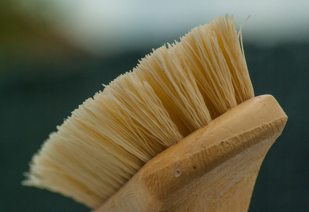Nettoyer un meuble en bois : nos astuces pour son entretien 4